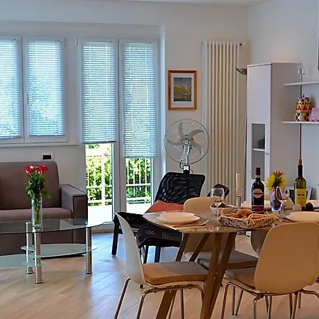 Hotel Oleandri - Lakeandgarden In Verbania